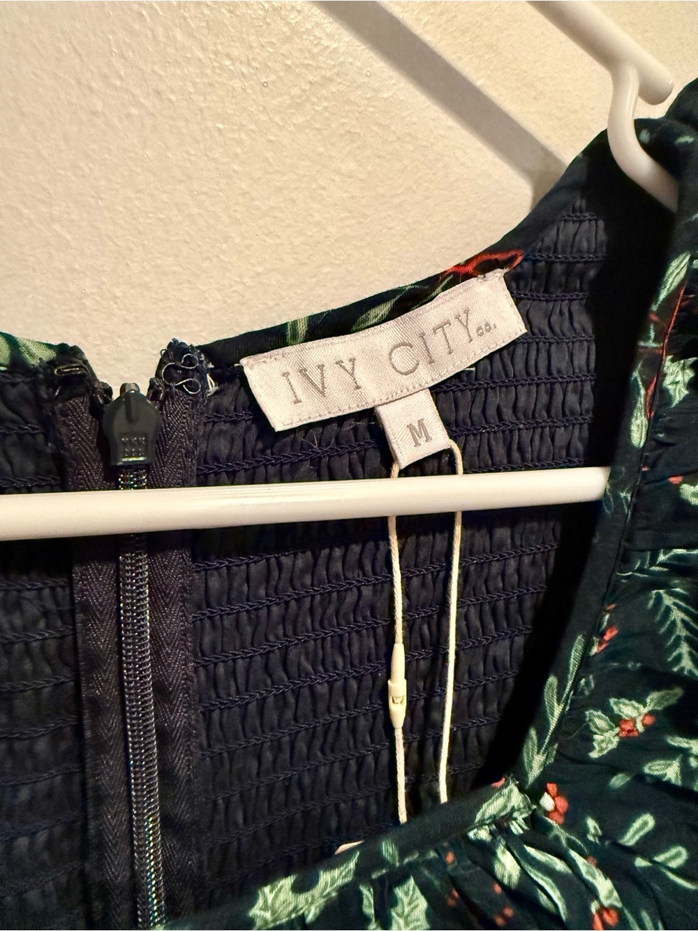 NWT Ivy City Co Gracie Dress in Holly - Picture 6 of 10